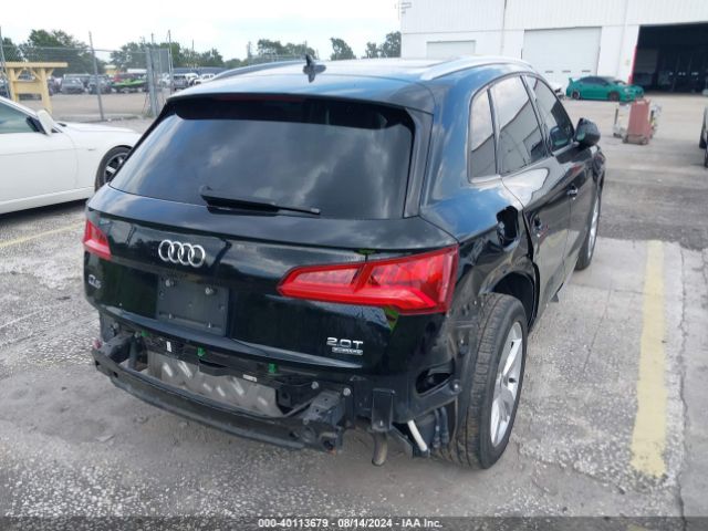 WA1ANAFY5J2012282 Audi Q5 2.0t Premium/2.0t Tech Premium