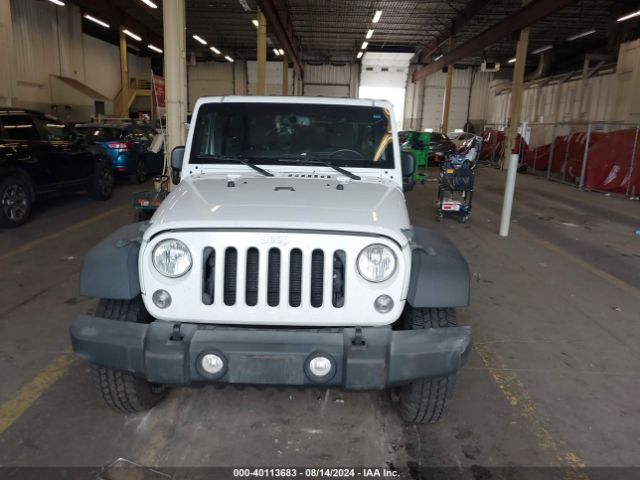 1C4BJWDG5FL509542 Jeep Wrangler Unlimited Sport