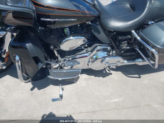 2016 HARLEY-DAVIDSON FLTRUSE 1HD1TAN17GB951859 Photo 8