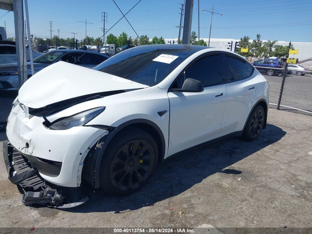 2023 TESLA MODEL Y 7SAYGAEE7PF591208 Photo 1