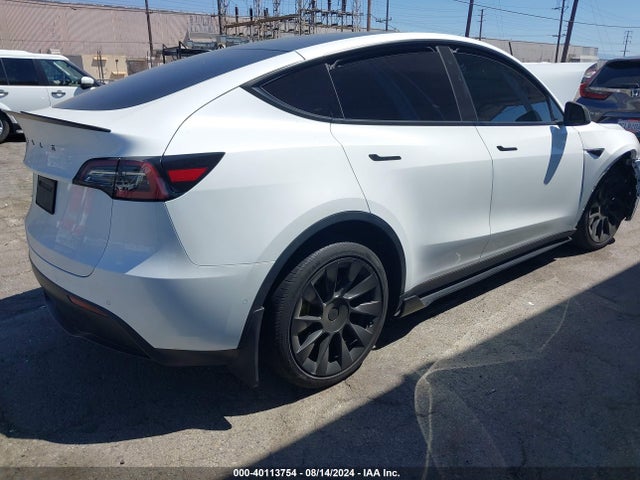 2023 TESLA MODEL Y 7SAYGAEE7PF591208 Photo 3