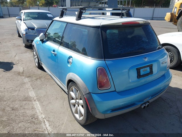 2002 MINI COOPER S WMWRE33452TD50296 Photo 2