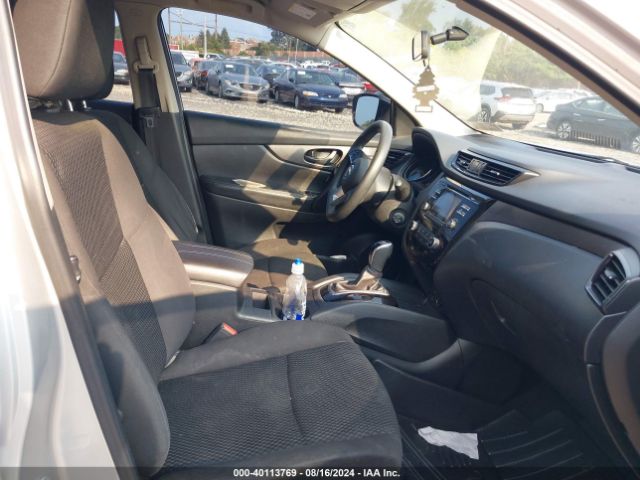 JN1BJ1CP7HW019130 Nissan Rogue Sport S