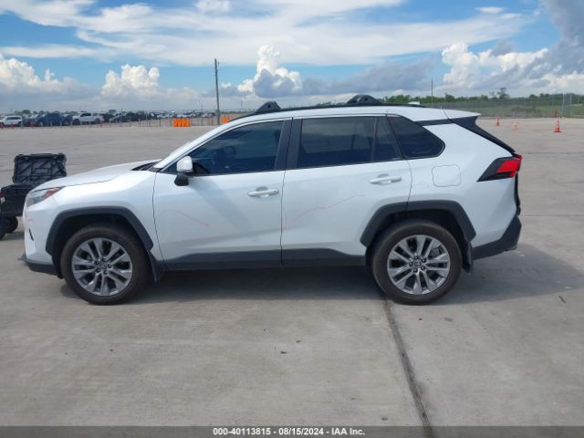 2T3C1RFV4RW306404 Toyota Rav4 Xle Premium