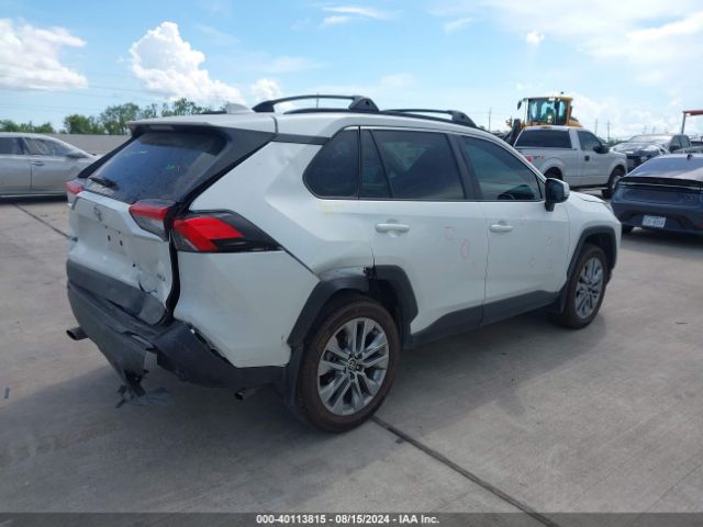 2T3C1RFV4RW306404 Toyota Rav4 Xle Premium