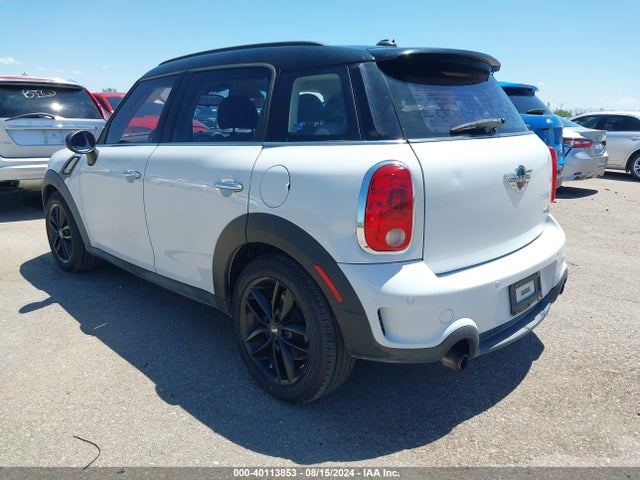 2012 MINI COOPER S COUNTRYMAN WMWZC3C56CWP20179 Photo 2