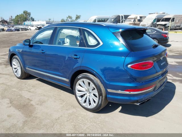 2021 BENTLEY BENTAYGA SJAAM2ZV4MC035777 Photo 2