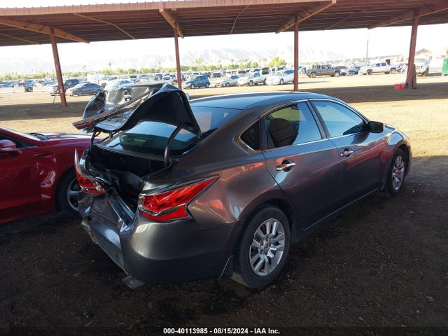 Nissan Altima 2.5 S 2015 1N4AL3AP5FC469798 Image 4