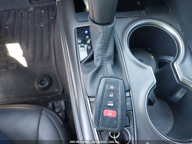4T1T11BK9NU068047 Toyota Camry Se Awd