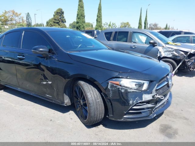 W1K3G4EB7LJ223957 Mercedes-Benz A 220