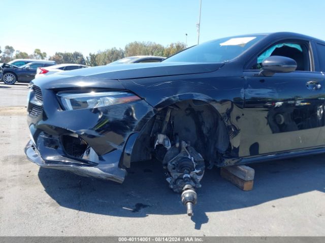 W1K3G4EB7LJ223957 Mercedes-Benz A 220