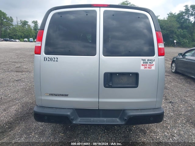 1GAZGNFP7L1261315 Chevrolet Express Passenger Rwd 3500 Extended Wheelbase Ls