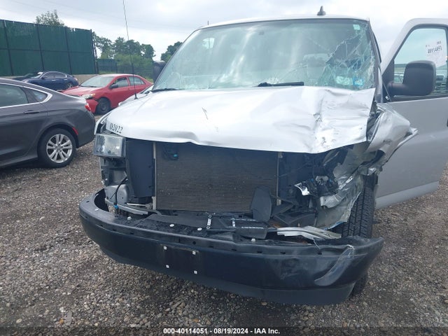 1GAZGNFP7L1261315 Chevrolet Express Passenger Rwd 3500 Extended Wheelbase Ls