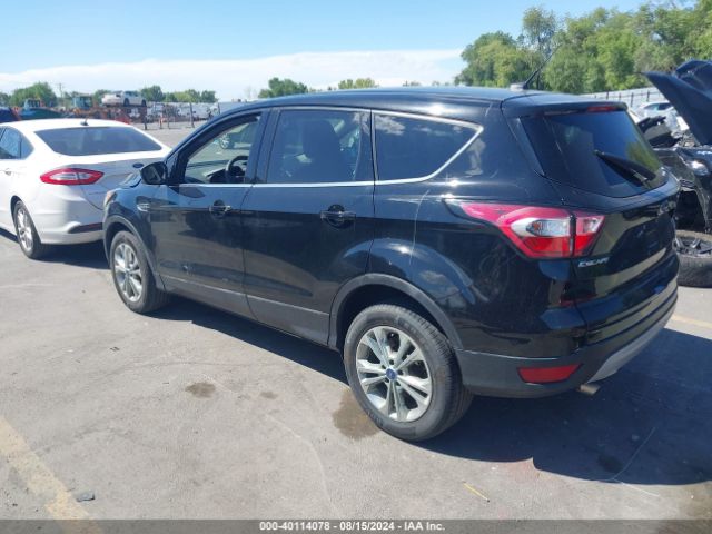 1FMCU9GD7HUD20804 Ford ESCAPE SE