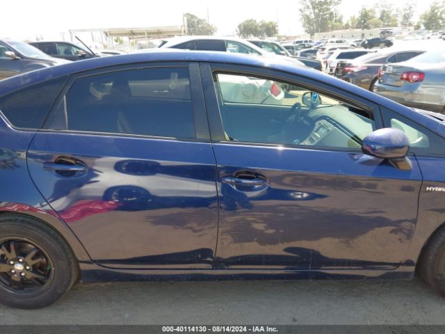 JTDKN3DU9F0435312 Toyota Prius Two