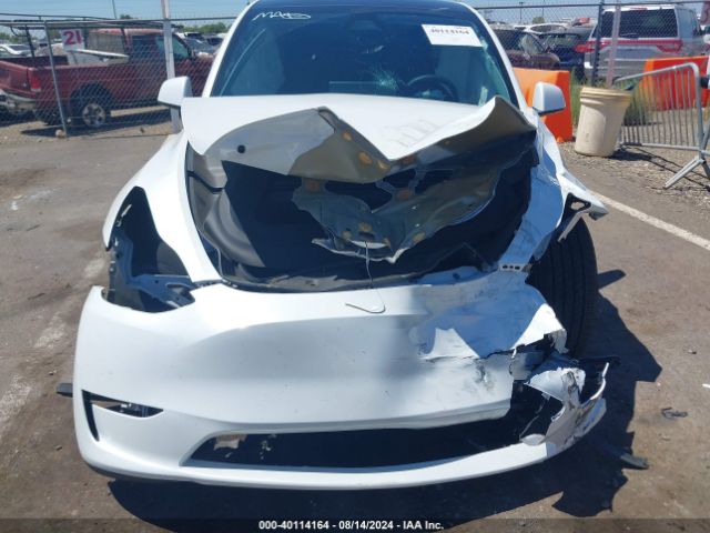 7SAYGDED5RF015600 Tesla Model Y