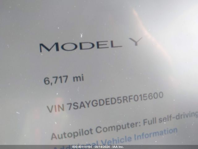 7SAYGDED5RF015600 Tesla Model Y