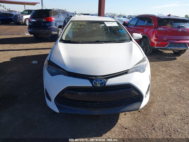 Toyota COROLLA L 2018 2T1BURHEXJC113236 Image 11