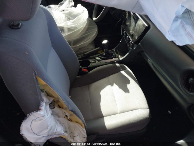 Toyota COROLLA L 2018 2T1BURHEXJC113236 Image 5