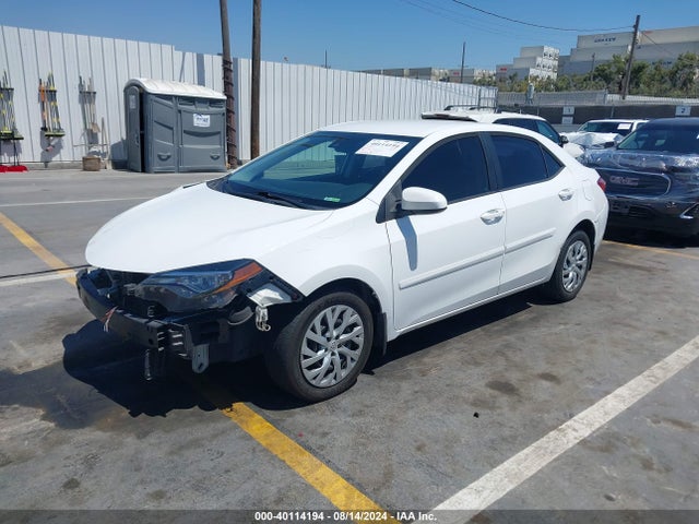 Toyota COROLLA LE 2019 5YFBURHE4KP945320 Image 2