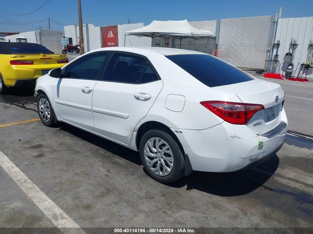 Toyota COROLLA LE 2019 5YFBURHE4KP945320 Image 3