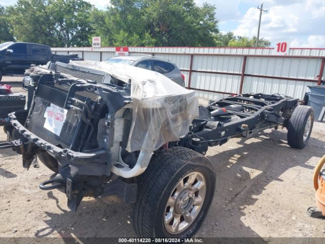 1FT7W2B62GEA64063 Ford F-250 Lariat
