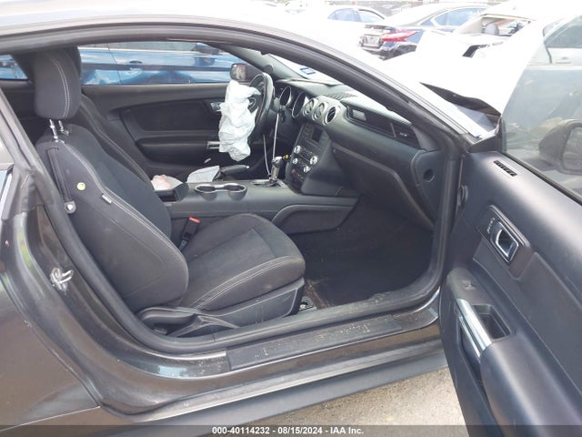 Ford Mustang Ecoboost 2019 1FA6P8TH5K5133919 Image 5