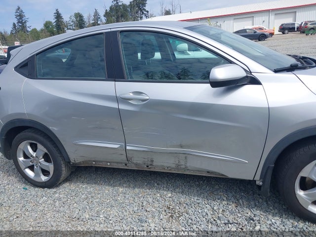 Honda HR-V LX 2016 3CZRU5H37GM740766 Image 14