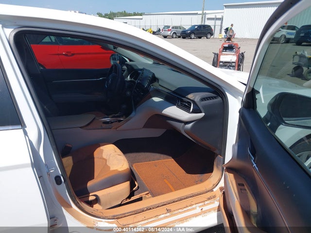 Toyota CAMRY LE 2023 4T1C11AK9PU730911 Image 5