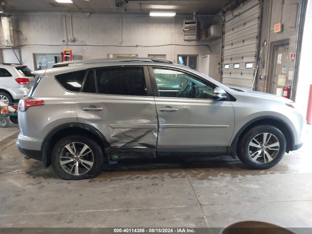 Toyota Rav4 Xle 2017 2T3RFREV5HW694819 Image 13