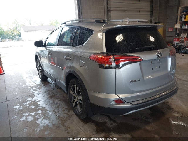 Toyota Rav4 Xle 2017 2T3RFREV5HW694819 Image 3