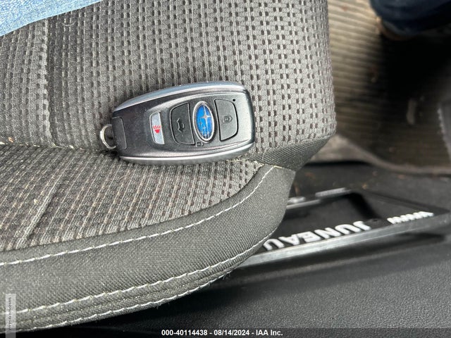 4S4BTAFC7P3136606 Subaru Outback Premium