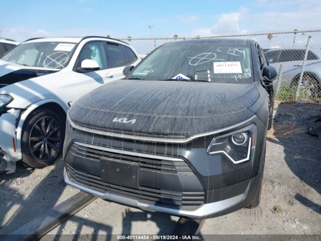 KNDCP3LE2R5188473 KIA NIRO LX
