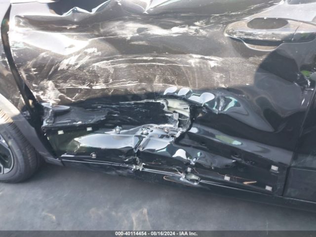 KNDCP3LE2R5188473 KIA NIRO LX