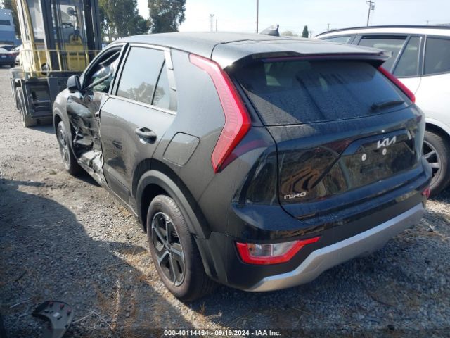 KNDCP3LE2R5188473 KIA NIRO LX