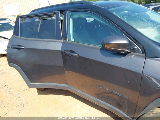 3C4NJDBB4LT240149 Jeep Compass Altitude 4x4
