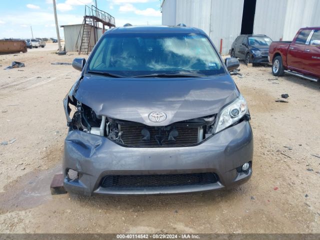 5TDYK3DC5FS664951 Toyota Sienna Xle 8 Passenger