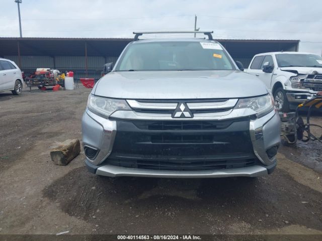 JA4AD2A33HZ024372 Mitsubishi Outlander Es