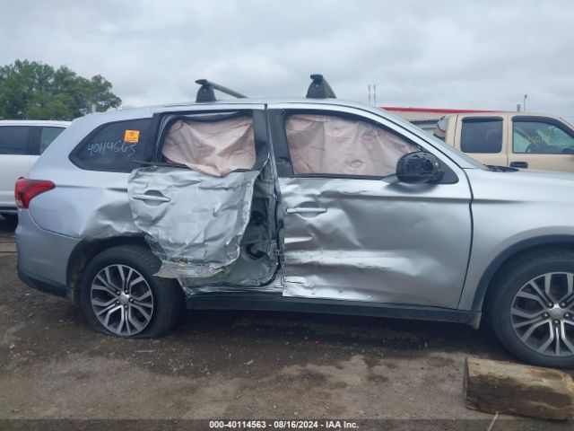 JA4AD2A33HZ024372 Mitsubishi Outlander Es