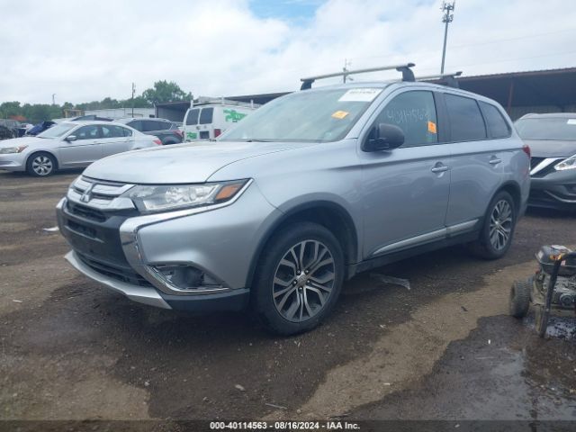 JA4AD2A33HZ024372 Mitsubishi Outlander Es