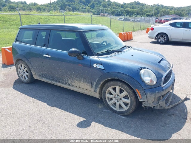 2011 MINI COOPER S CLUBMAN WMWZG3C55BTY31049 Photo 0