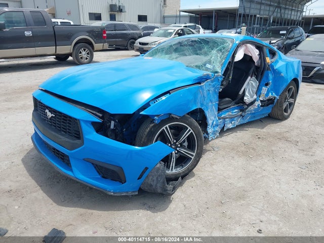 Ford Mustang Ecoboost Premium Fastback 2024 1FA6P8TH3R5114716 Image 2
