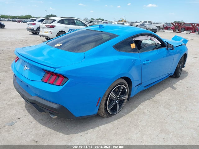 Ford Mustang Ecoboost Premium Fastback 2024 1FA6P8TH3R5114716 Image 4