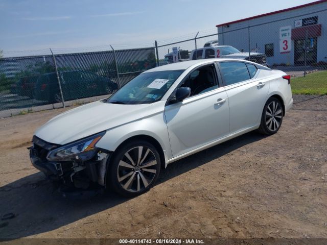 1N4BL4CWXLC153713 Nissan Altima Sr Intelligent Awd