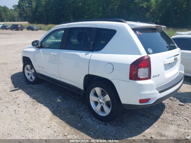 1C4NJDEB7GD759123 Jeep Compass Latitude
