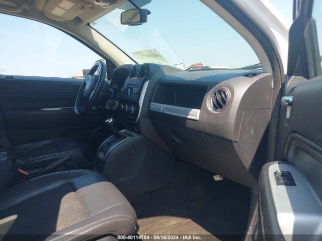 1C4NJDEB7GD759123 Jeep Compass Latitude