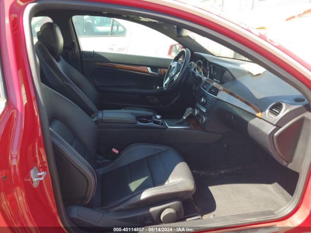 WDDGJ4HBXEG235163 Mercedes-Benz C 250