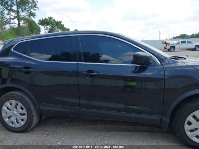JN1BJ1CVXLW282221 Nissan Rogue Sport S Fwd Xtronic Cvt