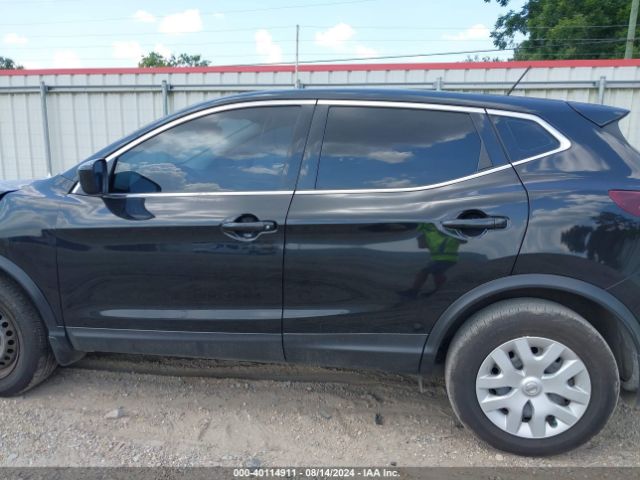 JN1BJ1CVXLW282221 Nissan Rogue Sport S Fwd Xtronic Cvt
