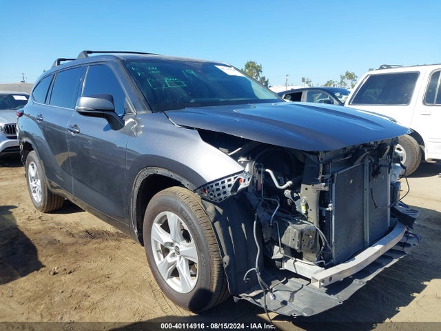 Toyota Highlander Le 2021 5TDBZRBH9MS528063 головне зображення